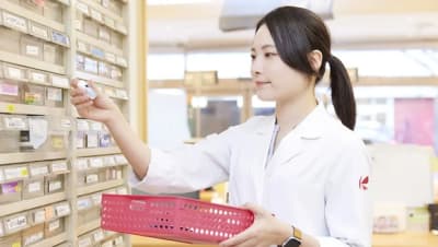 彩葉薬局の求人画像