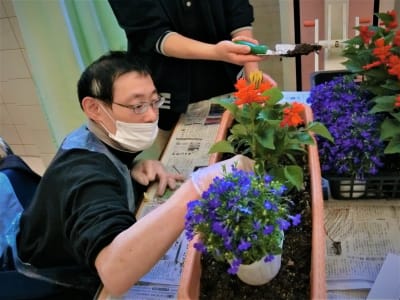 すみだ晴山苑 クルンの求人画像