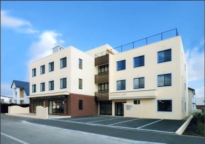 デイサロンしらゆりの求人画像