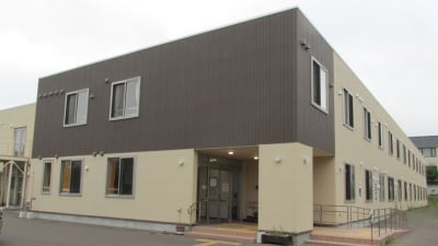 サービス付き高齢者向け住宅　小華苑の求人画像