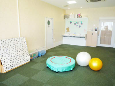 リトル☆スター北方キッズ&ジュニアの求人画像