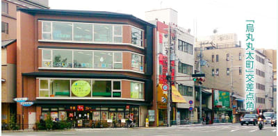 医療法人社団新穂会からすま丸太町皮フ科クリニックの求人画像