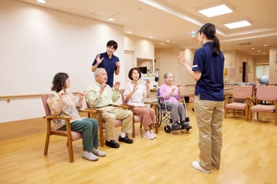 ニチイケアセンター長岡末広の求人画像