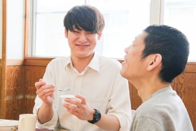 しずたにの求人画像