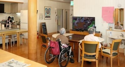 小規模多機能ホームうららの求人画像