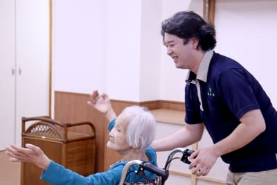 地域密着型介護老人福祉施設くつかけ七彩の家の求人画像