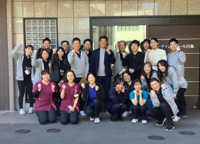 有床診療所併設型有料老人ホーム　ル・ヴァンヴェール川西の求人画像