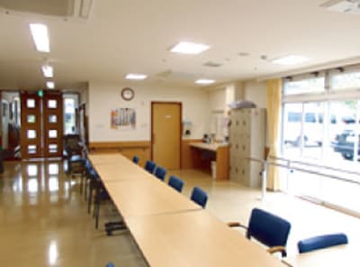 小規模多機能施設　菜の花の求人画像