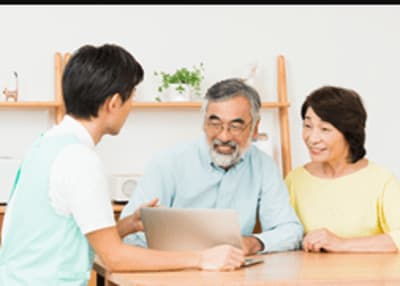 デイサービスセンターやまの花の求人画像