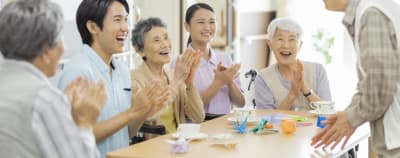 摂津ひかり24時間ケアセンターの求人画像