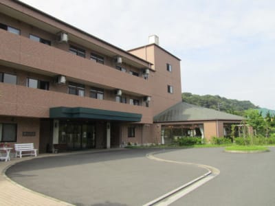 葉山の丘の求人画像