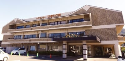 ケアセンターひまわり苑の求人画像