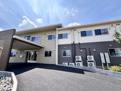 ラプレ八千代の求人画像