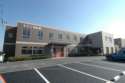すぎと翔裕館の求人画像