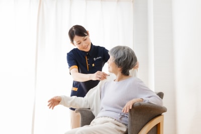 みどりの風ヘルパーステーション　長尾の求人画像