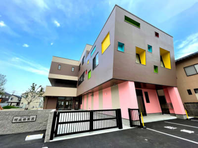学校法人久直学園　明成幼稚園の求人画像