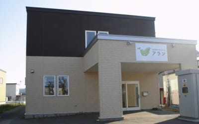 住宅型有料老人ホームアランの求人画像