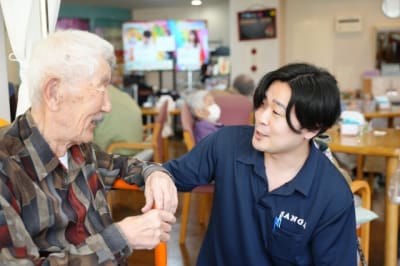 あたみ翔裕館　あたみデイサービスの求人画像