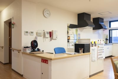 イリーゼ篠路の求人画像