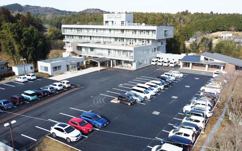 介護老人保健施設　シルバービィレッジ