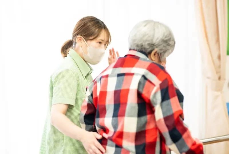 ショートステイ　ケアサポートまつど