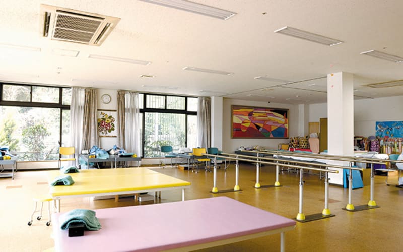 介護老人保健施設長柄ケアセンター