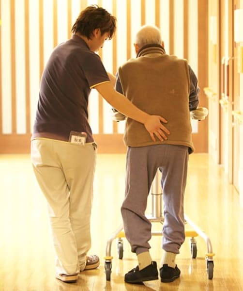 ウエルガーデン伊興園