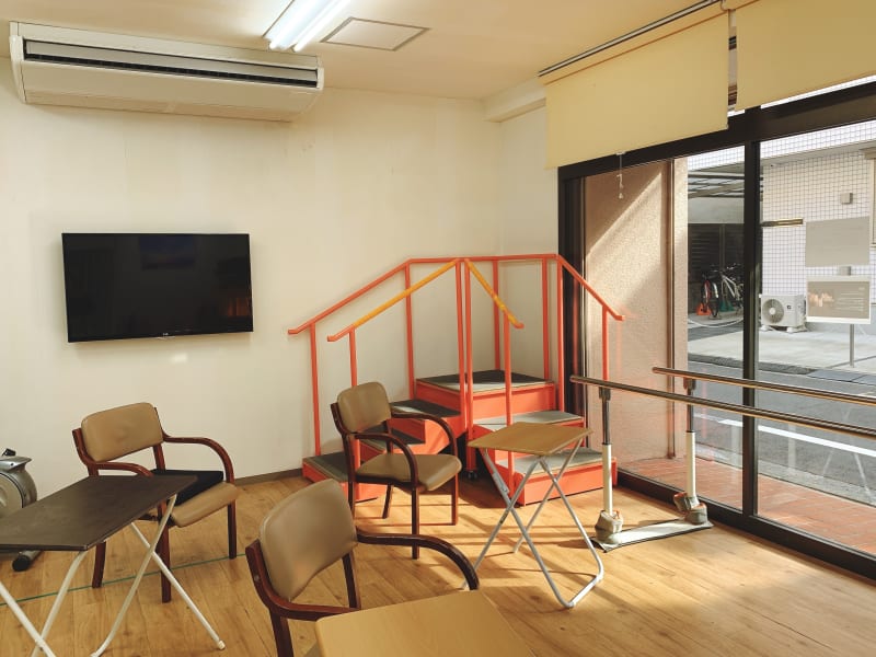 リハビリデイサービスまんぞく