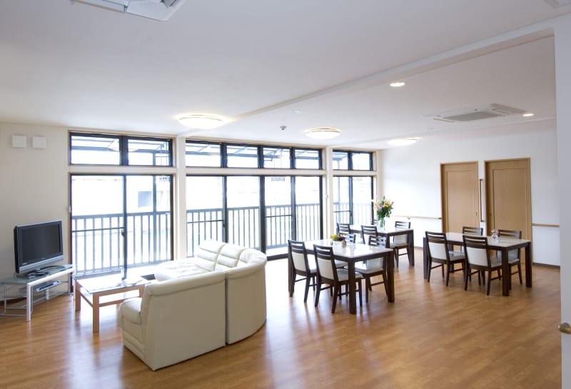 グランメゾン輪舞館大津真野