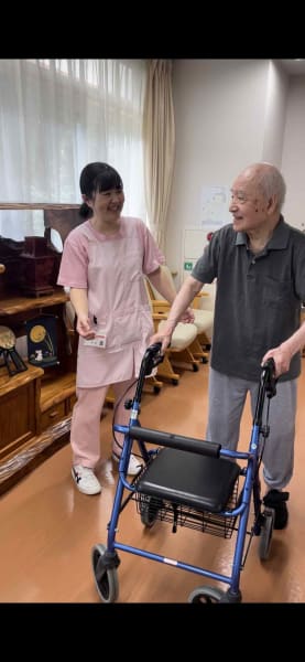 サービス付き高齢者向け住宅　ほほえみ