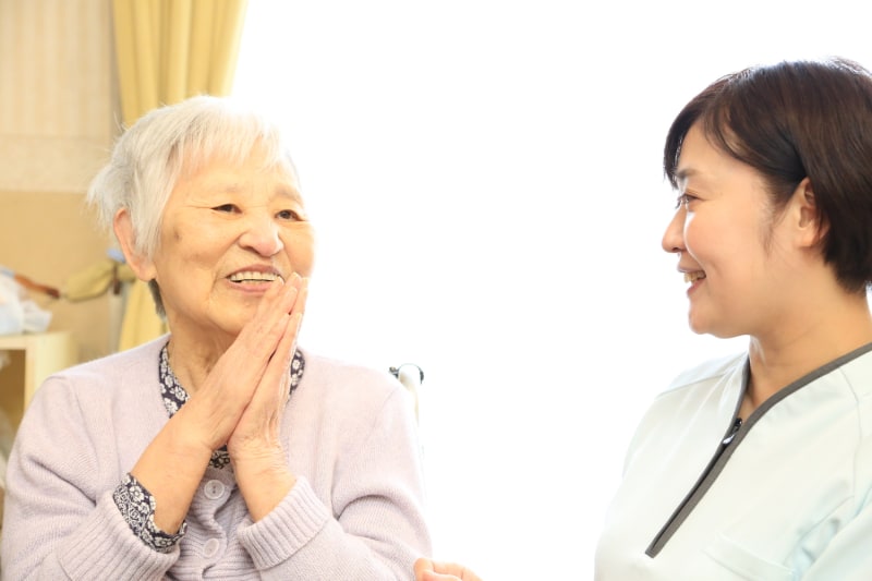 ロイヤルホーム春日井