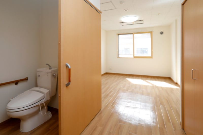 サービス付き高齢者向け住宅　ふれあいの里　華音