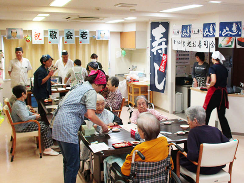 介護付有料老人ホーム　ふれあいの里　華仙