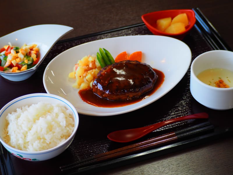 グランメゾン迎賓館　福岡小笹