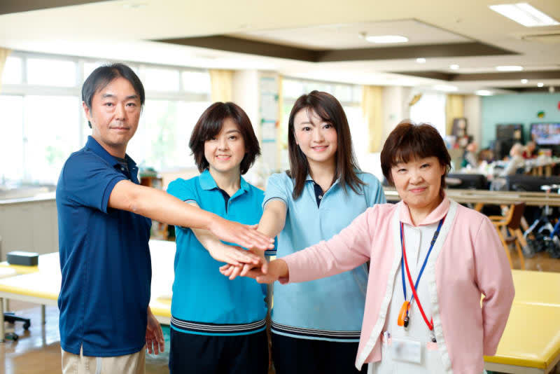 介護老人保健施設　みどりの杜